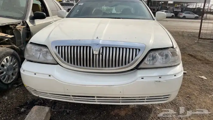 قطع غيار لينكون تاون كار جميع الموديلات 5