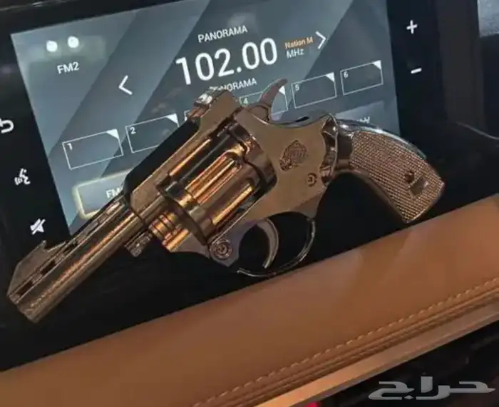 لعبة مسدس حديد كامل زينه و محزم للبيع 4