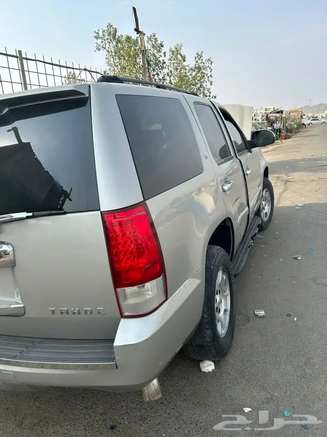 جمس 2009 قطع غيار 1