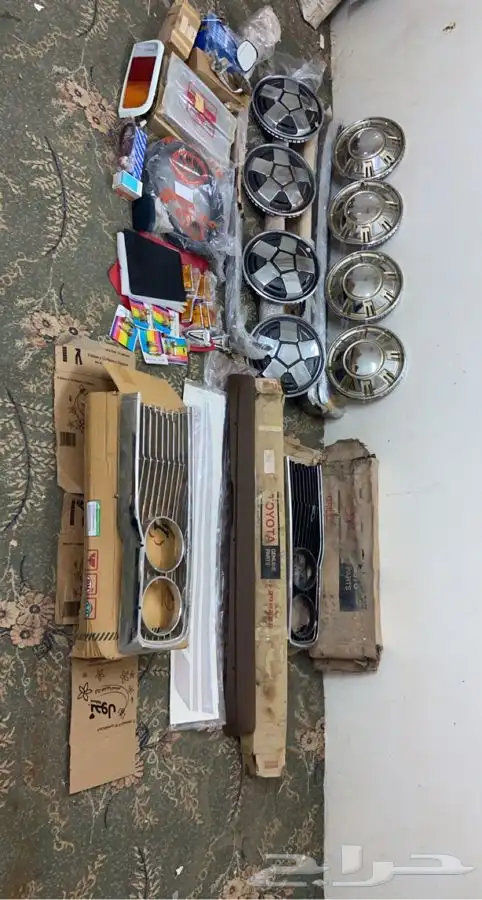 قطع غيار هايلوكس 78 19