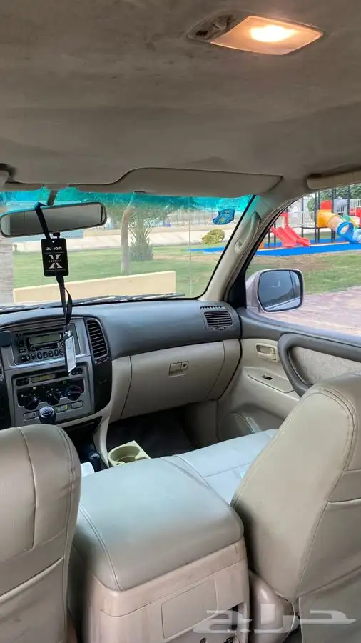 لاندكروزر 2004 40