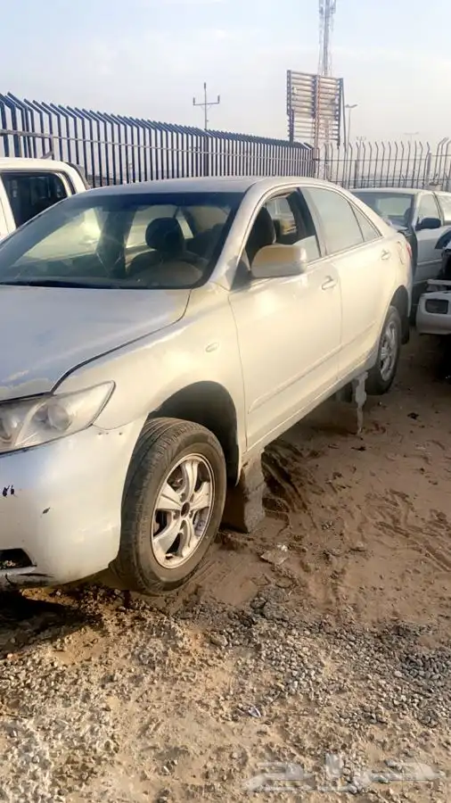 تشليح الحارثي يتوفر لدينا جميع قطع غيار 99
