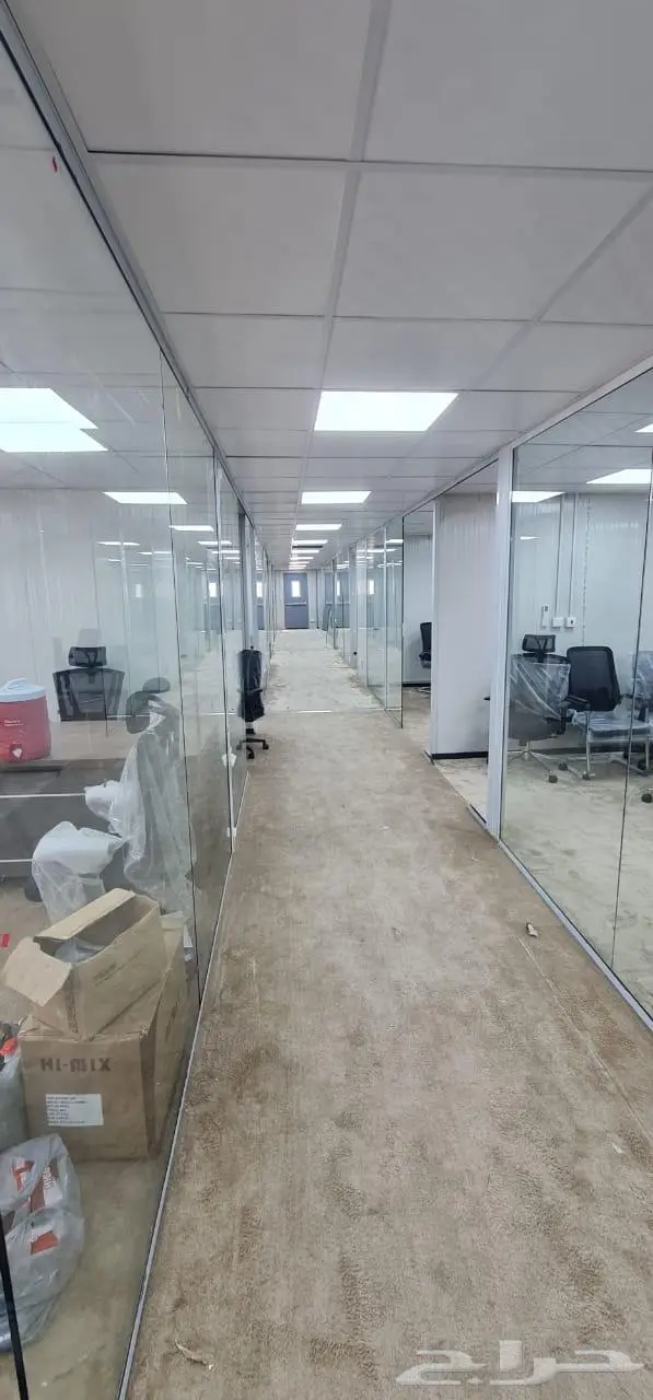 قواطع زجاج سكريت 12 ملي للمكاتب 19