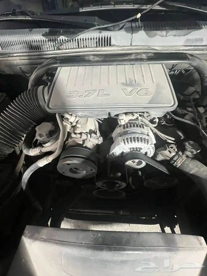 جيب قراند شيروكي 3.7 v6 2007 3