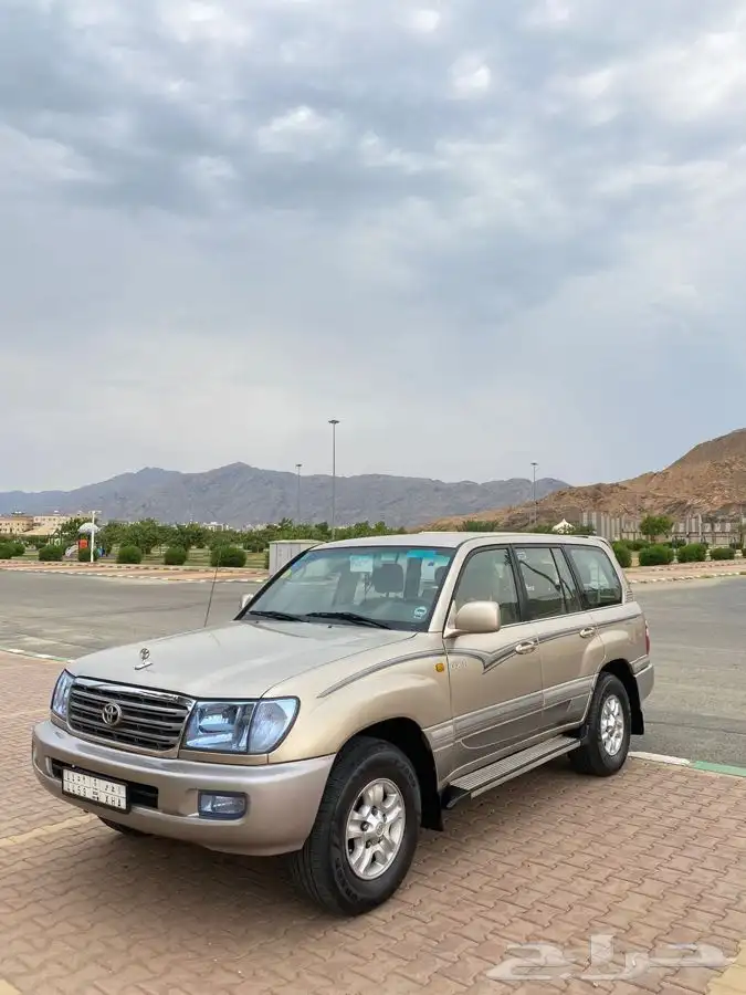 لاندكروزر 2004 13