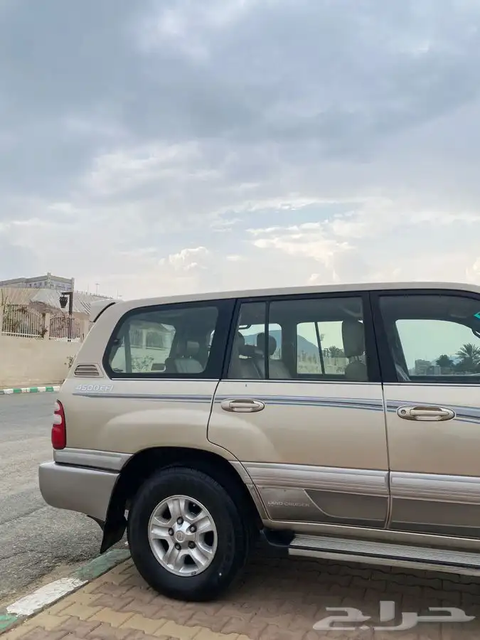 لاندكروزر 2004 8