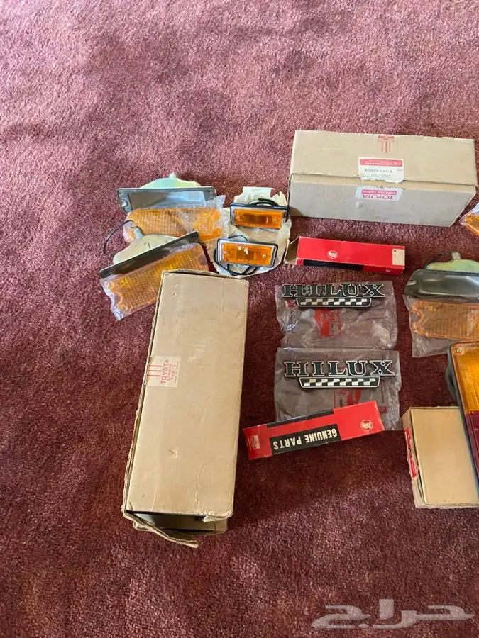 قطع غيار هايلوكس 78 33