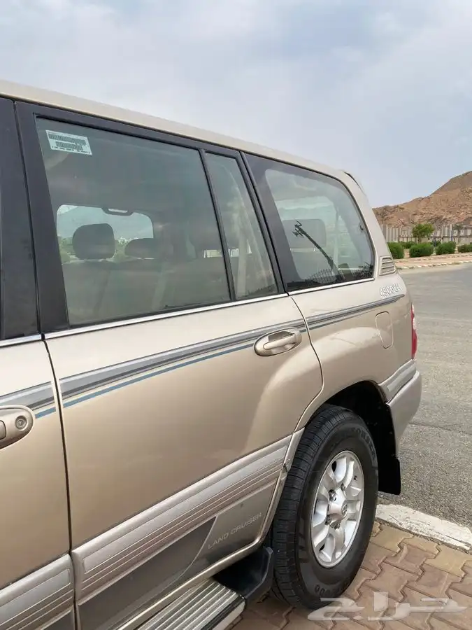 لاندكروزر 2004 14
