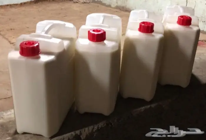 حليب ولبن بقري طازج ونظيف 0