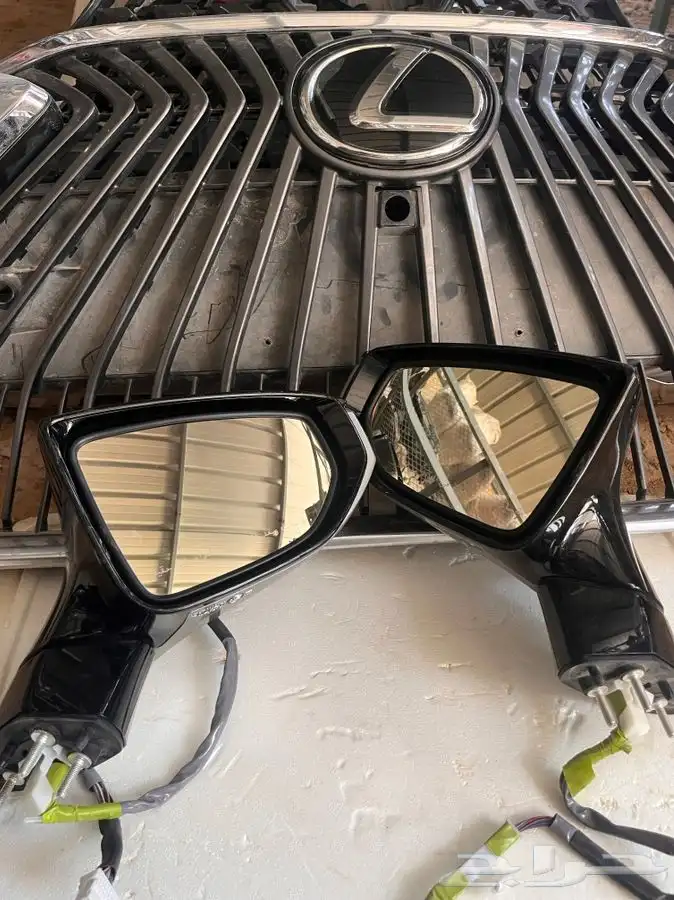 مراية لكزس es 0