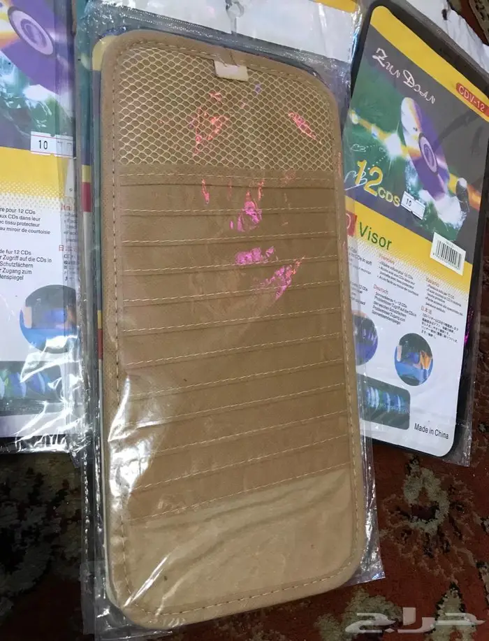 حافظة للسيديات توضع على شمسية السائق في السيارة 4