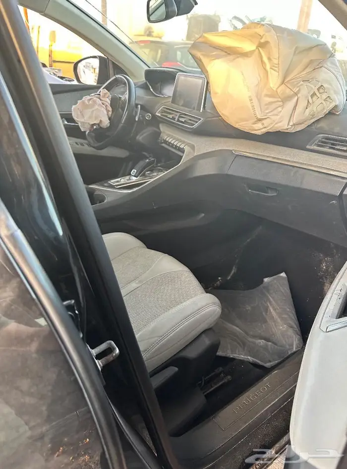 قطع غيار بيجو 3008 موديل 2018 4