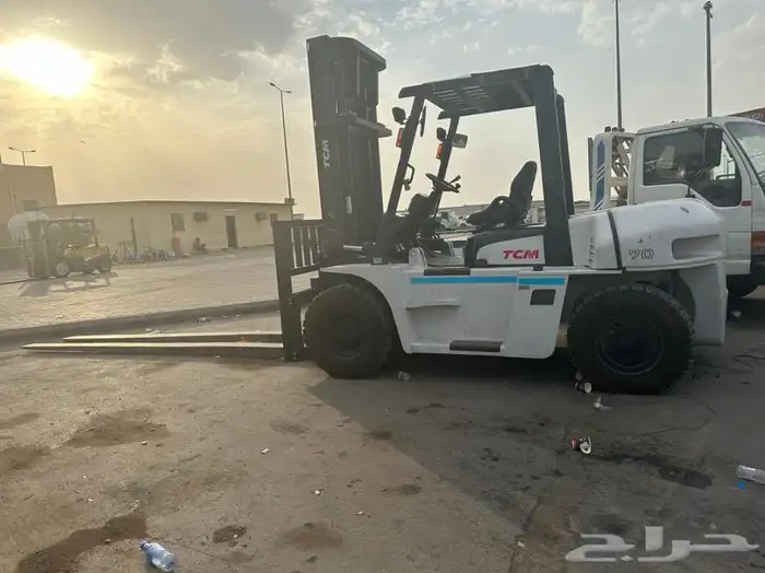 تأجير جميع انواع الرافعات الشوكيه والفوركلفت صغيره وكبيره 0