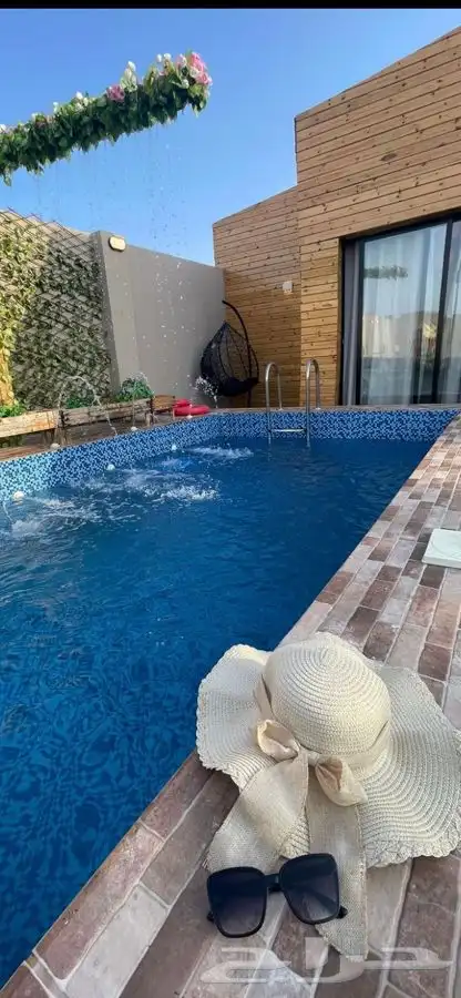 كوخ ريفي بمسبحين و العاب مائيه 9