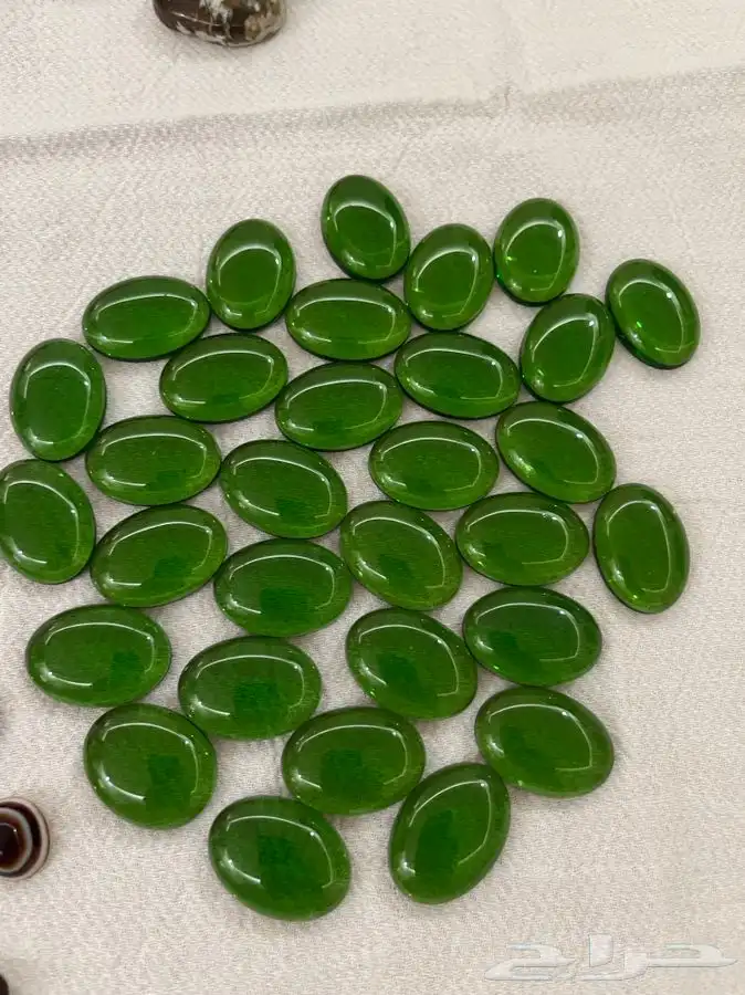 احجار للبيع جمله وبالحبه يمني وعندي 13