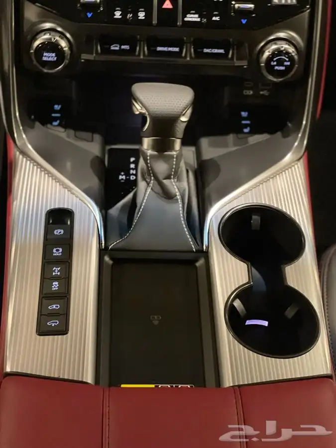 لكزس LX600 اف سبورت 2025 12