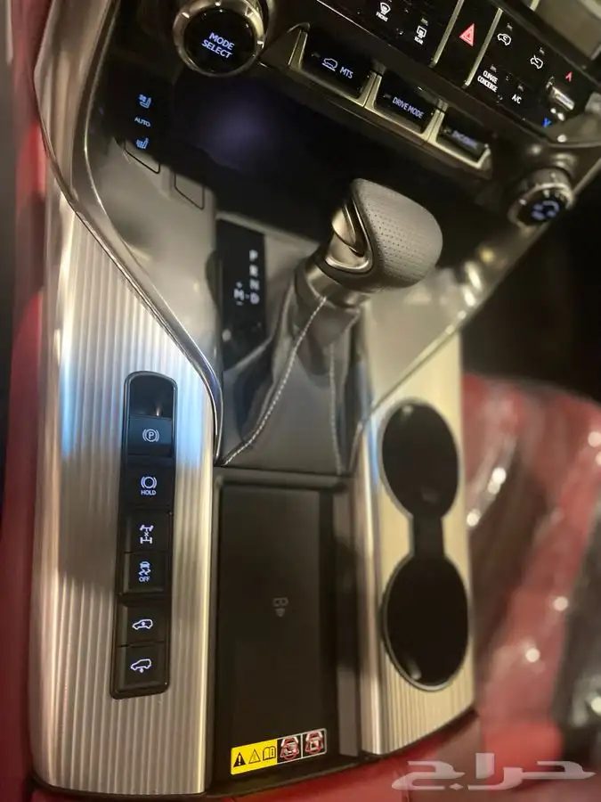 لكزس LX600 اف سبورت 2025 19