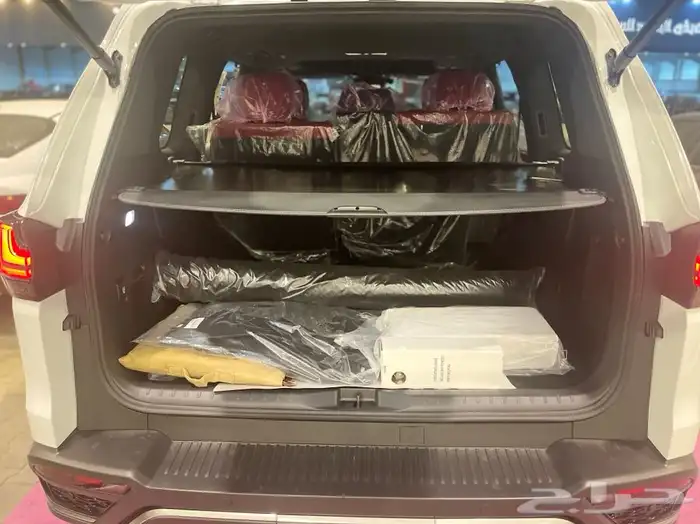 لكزس LX600 اف سبورت 2025 4