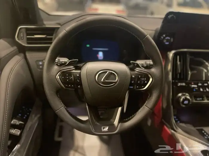لكزس LX600 اف سبورت 2025 13