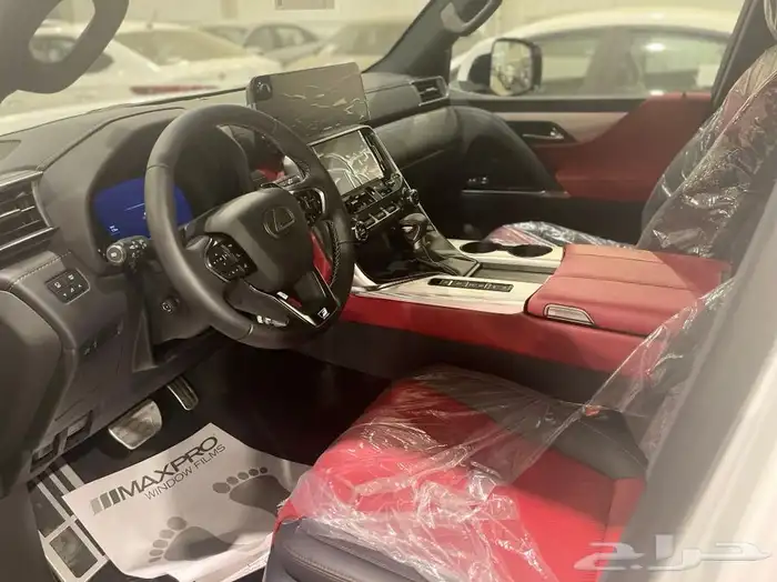 لكزس LX600 اف سبورت 2025 23