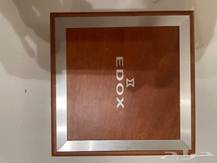 ساعة يد رجالي للبيع 1