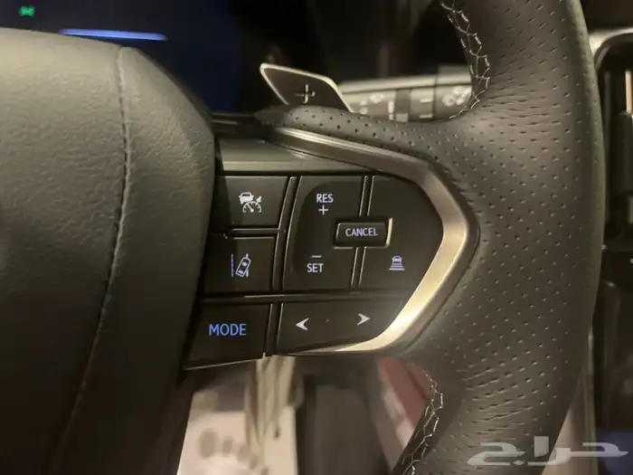 لكزس LX600 اف سبورت 2025 18