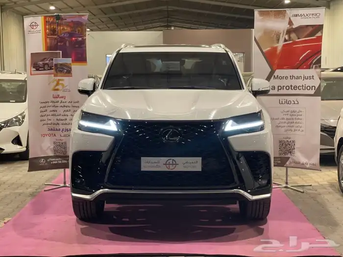 لكزس LX600 اف سبورت 2025 1