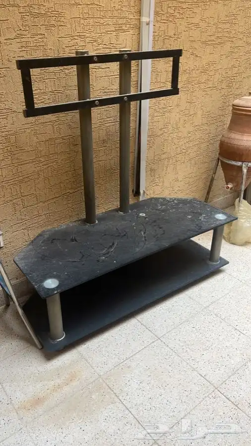 ماصه من ايكيا وستند تلفزيون قراز وزير 1
