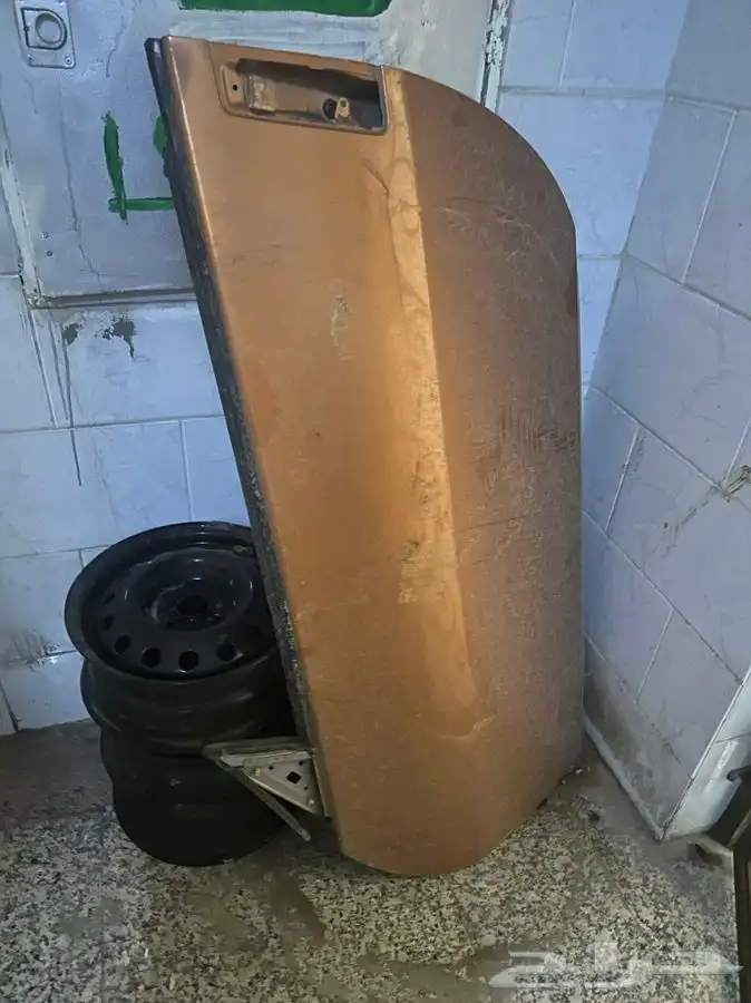 للبيع باب وكاله زد 350 جهت السواق 0