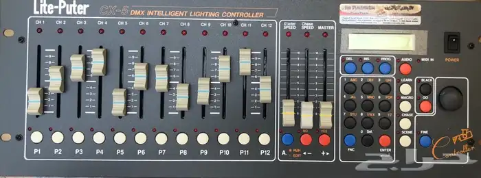 جهاز تحكم في اضائة الحفلات DMX 1
