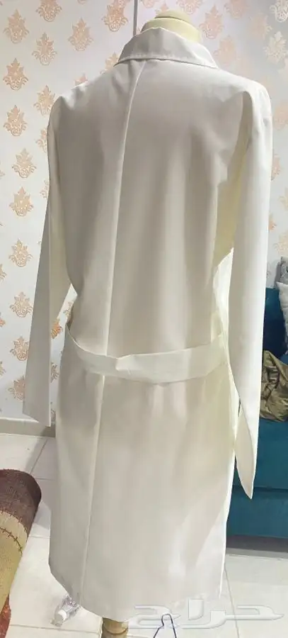 لابكوت نسائي أبيض جديد 4
