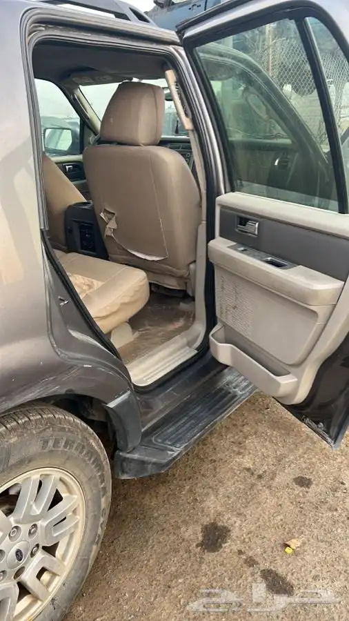 اكسبديشن 2013 قطع غيار 7