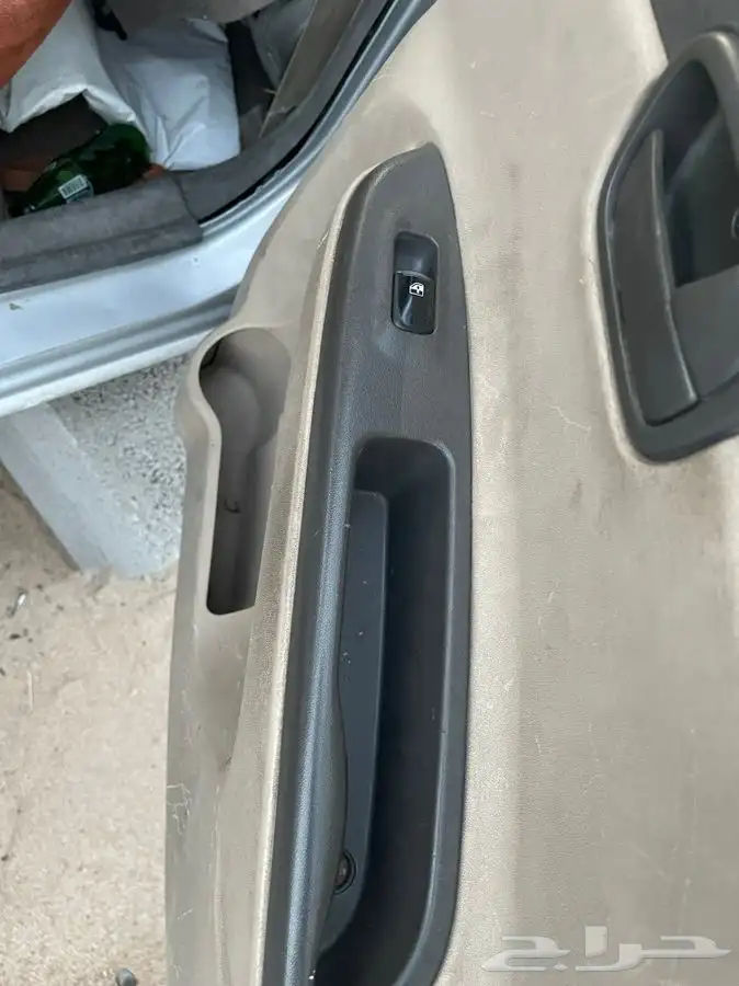 يتوفر لدينا قطع غيار اكسنت 2010 24