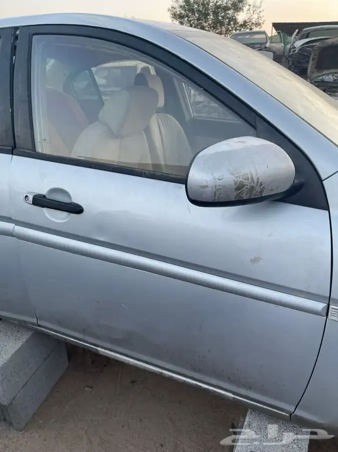 يتوفر لدينا قطع غيار اكسنت 2010 15