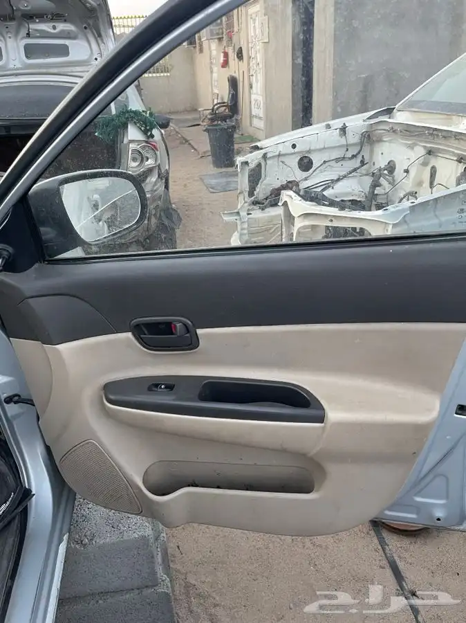 يتوفر لدينا قطع غيار اكسنت 2010 27