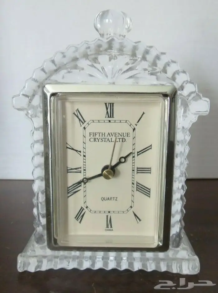 ساعة كوارتز من Fifth Avenue Crystal LTD 0