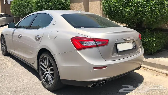 مازيراتي نظيف جدا 1