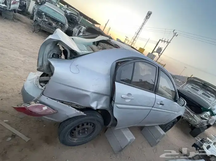 يتوفر لدينا قطع غيار اكسنت 2010 8