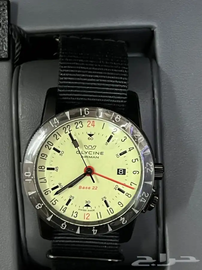 للبيع ساعه جديد من شركة غنيه عن التعريفGlycine Airman Base 2