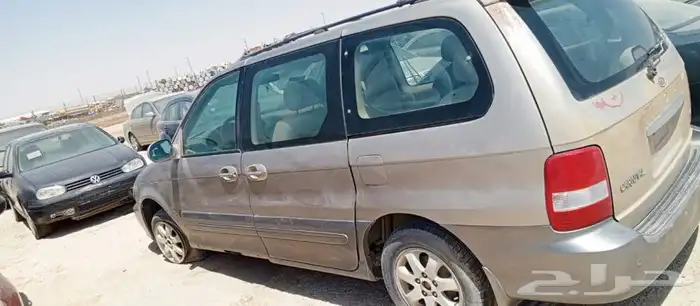 قطع غيار كيا كارنيفال موديل 2003 3