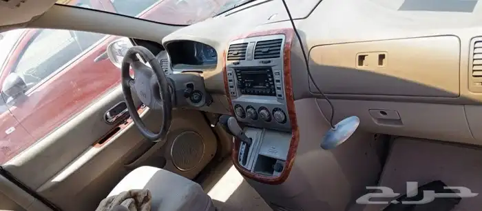 قطع غيار كيا كارنيفال موديل 2003 2