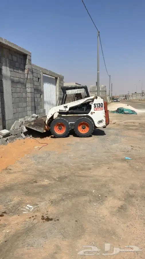 بوبكات ودنه قلاب للإيجار ترحيل مخلفات ودفن كفرات رشاش 1