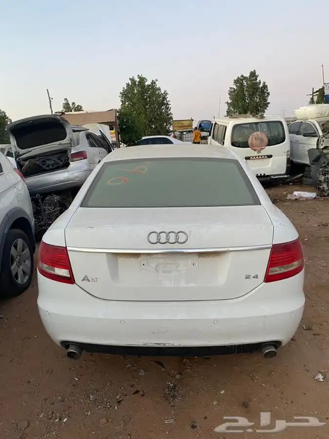 قطع غيار تشليح اودي اي 6 موديل 2006 - 2009 10