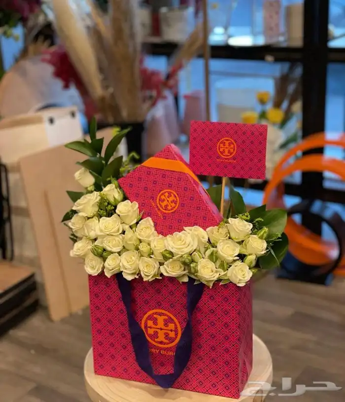 مندوب توصيل هدايا الرياض 0