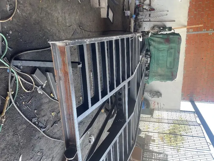 تفصيل سطحات دينات صناديق جميع تركيب كرين تطويل شاصي 20