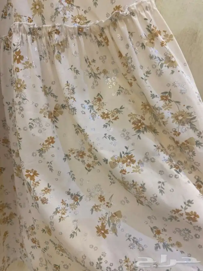 الابيض جديد والفساتين الباقية استعمال واحد 3