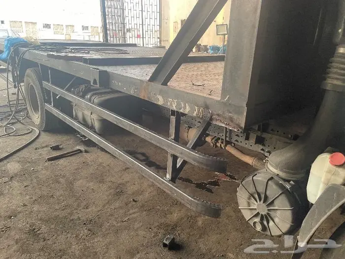 تفصيل سطحات الكرين ودينات والحاويات وصيانة جميع الصناديق 3