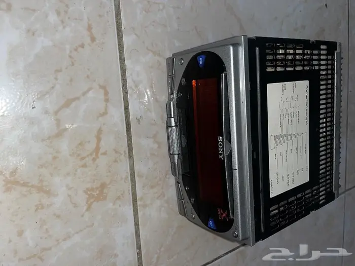 اغراض لاندكروزر نظيفه جدا 1