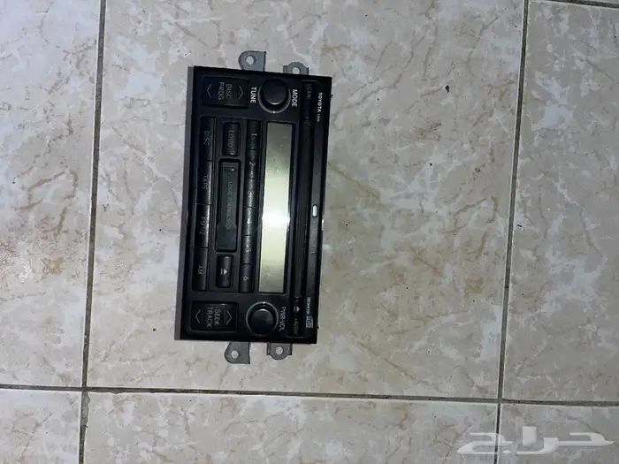 اغراض لاندكروزر نظيفه جدا 3