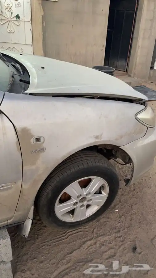 يتوفر لدينا قطع غيار كامري 2005 6